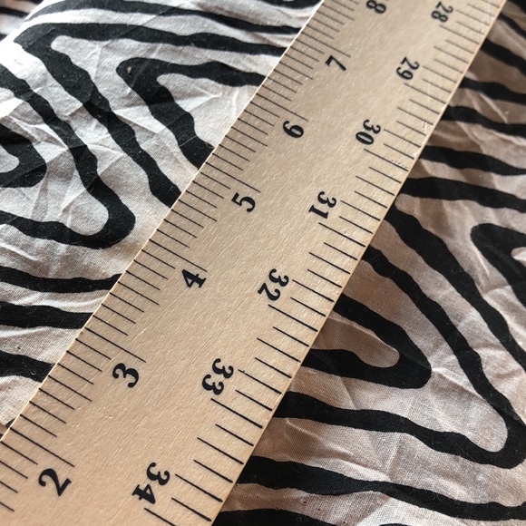 7 uncut yards lot bolt zebra black khaki fabric cotton blend apparel fabric 56 W - Picture 3 of 6